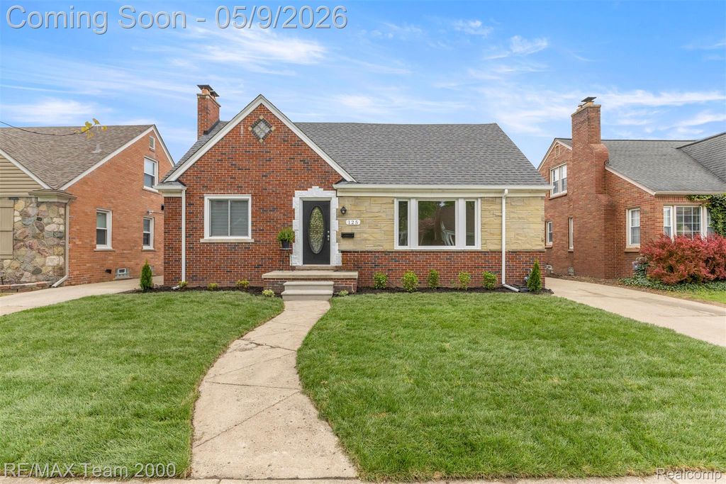 125 S Lafayette Street, Dearborn, MI 48124