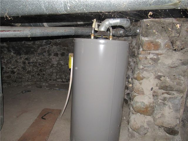 149 Geneva Street, Lyons, NY 14489