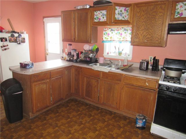 149 Geneva Street, Lyons, NY 14489