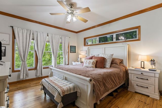 14 Woodbine Drive, Cleveland, SC 29635