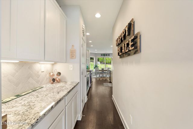 12534 Cotton Blossom Lane, Knoxville, TN 37934
