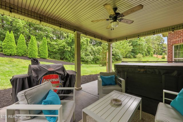 12534 Cotton Blossom Lane, Knoxville, TN 37934