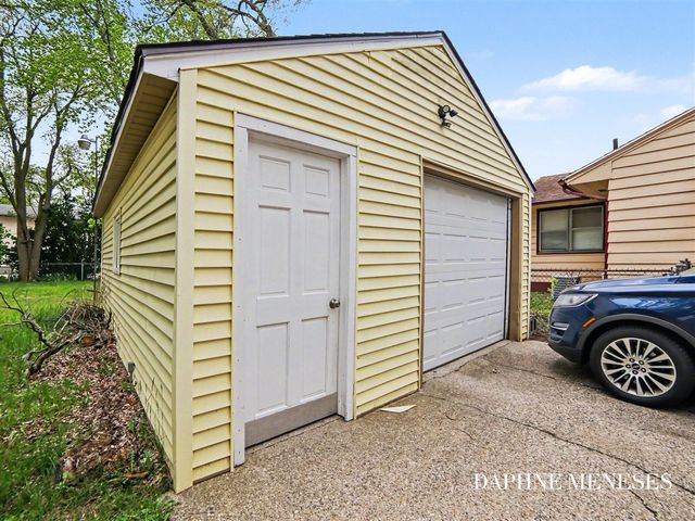 1083 Amity Avenue, Muskegon, MI 49442