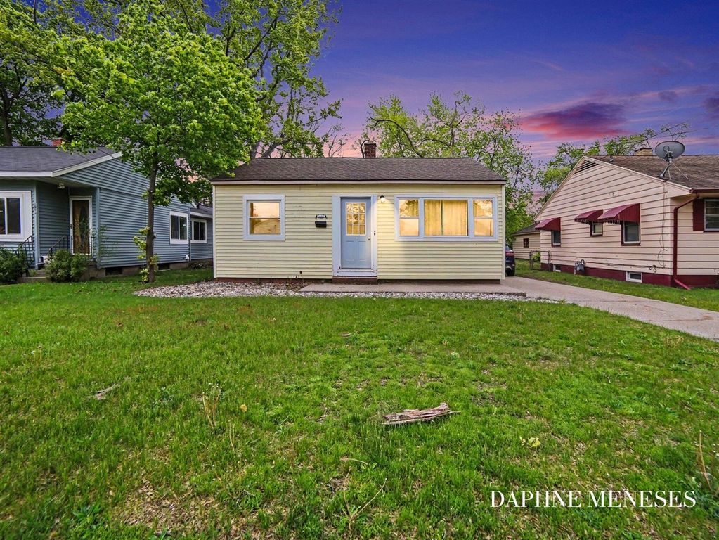 1083 Amity Avenue, Muskegon, MI 49442