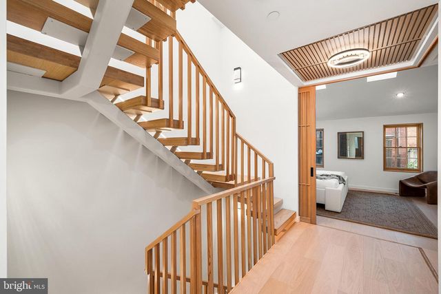 1923 MANNING ST, Philadelphia, PA 19103