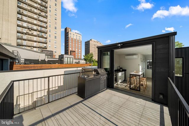 1923 MANNING ST, Philadelphia, PA 19103