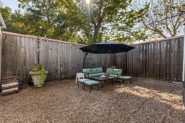 609 N Fulton Street, Dallas, TX 75214
