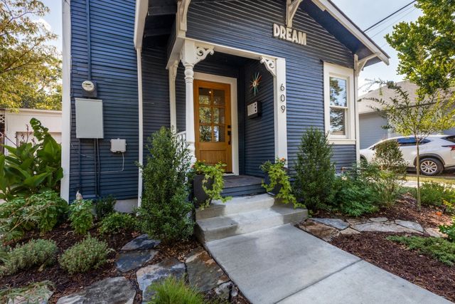609 N Fulton Street, Dallas, TX 75214