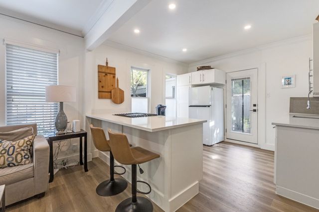609 N Fulton Street, Dallas, TX 75214