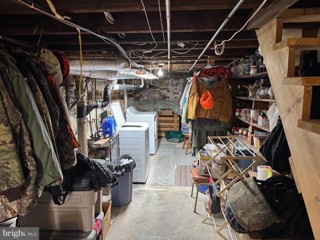 908 W COLLEGE AVE, York, PA 17401