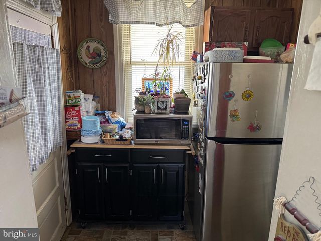 908 W COLLEGE AVE, York, PA 17401