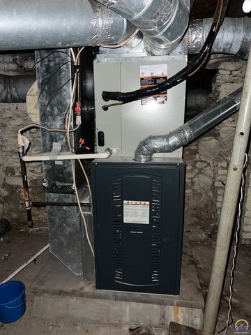 803 Neosho St, Emporia, KS 66801