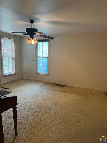 803 Neosho St, Emporia, KS 66801