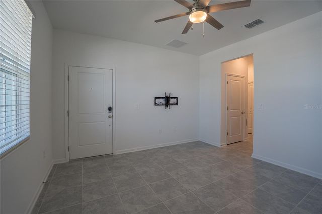 2047 PUNCH BOWL AVENUE, Davenport, FL 33837