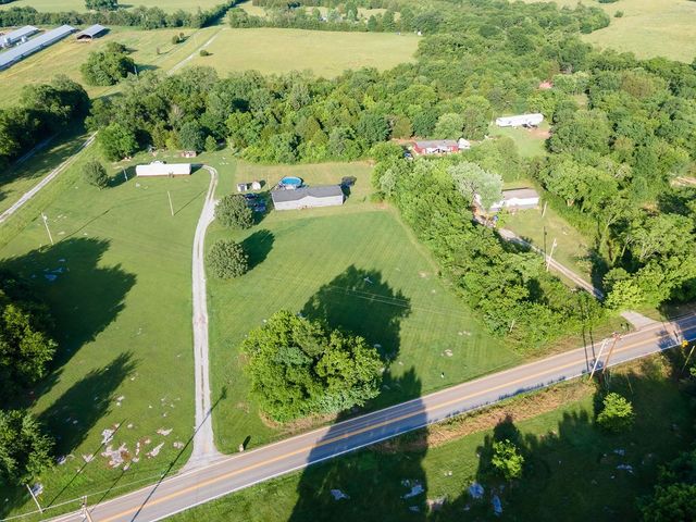 2861 Verona Caney Rd, Lewisburg, TN 37091