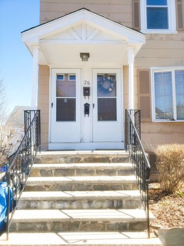 26 Arlington St 2, Lowell, MA 01854