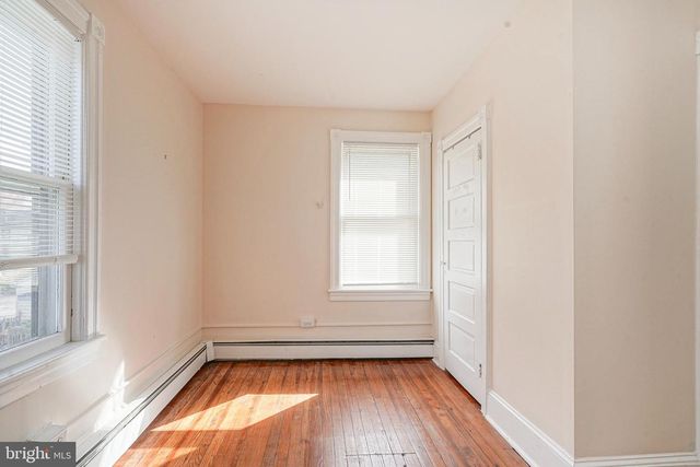 107 COLONIAL AVE, Haddonfield, NJ 08033