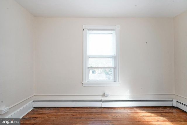 107 COLONIAL AVE, Haddonfield, NJ 08033