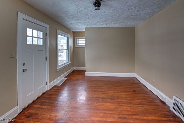 3605 Warren Road, Cleveland, OH 44111