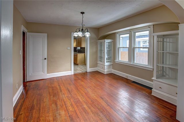 3605 Warren Road, Cleveland, OH 44111