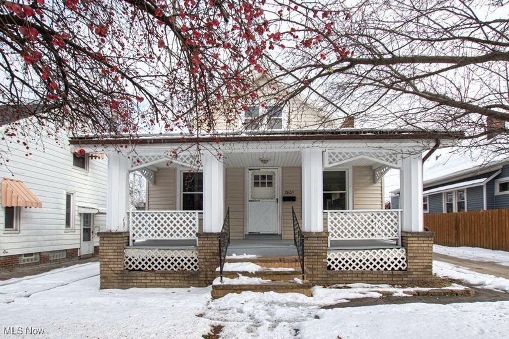 3605 Warren Road, Cleveland, OH 44111