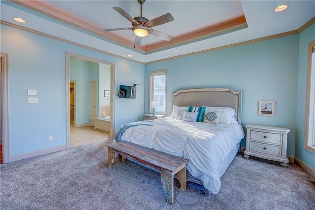 104 Arapaho Trail, Lake Winnebago, MO 64034