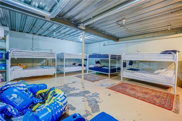 104 Arapaho Trail, Lake Winnebago, MO 64034