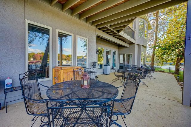 104 Arapaho Trail, Lake Winnebago, MO 64034