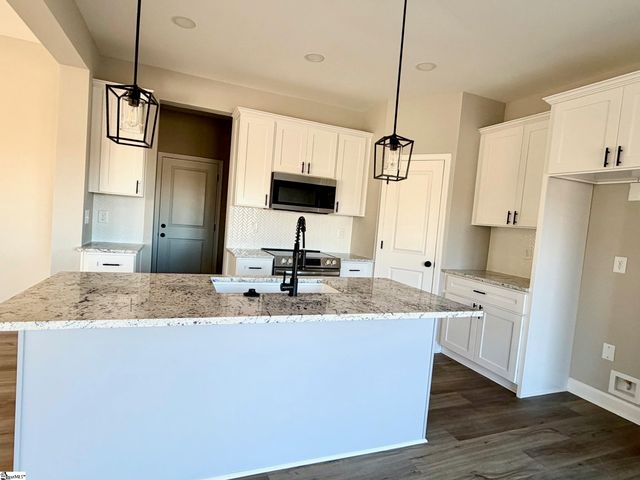 2783 Friendship Church Road, Gray Court, SC 29645