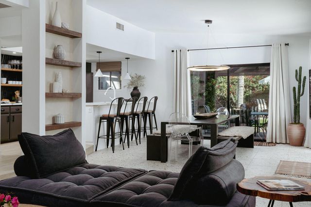 1331 E Del Paso Way, Palm Springs, CA 92262