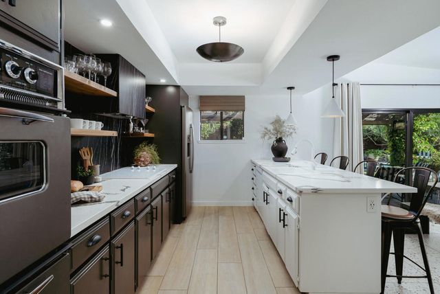 1331 E Del Paso Way, Palm Springs, CA 92262