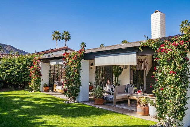 1331 E Del Paso Way, Palm Springs, CA 92262