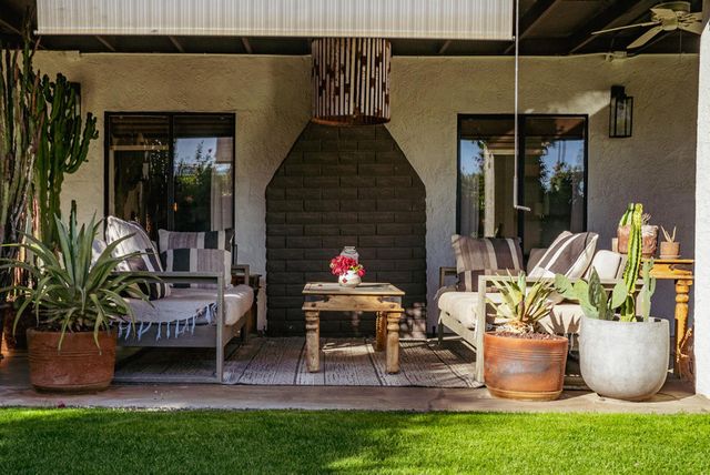 1331 E Del Paso Way, Palm Springs, CA 92262