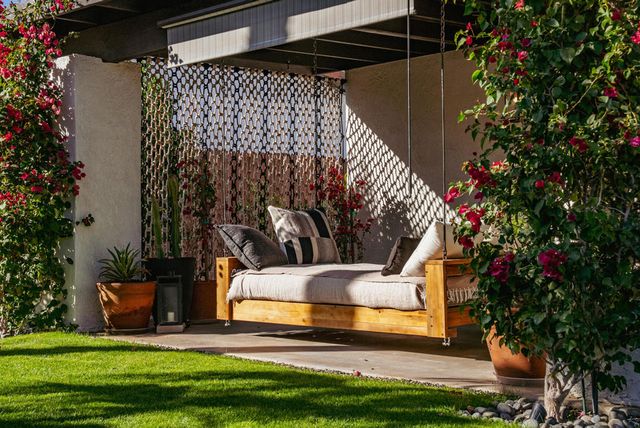 1331 E Del Paso Way, Palm Springs, CA 92262