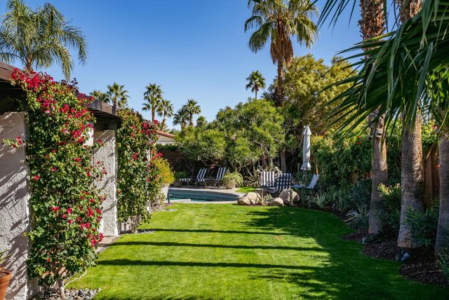 1331 E Del Paso Way, Palm Springs, CA 92262