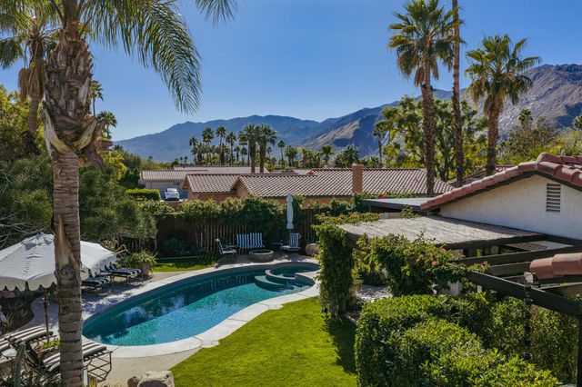 1331 E Del Paso Way, Palm Springs, CA 92262