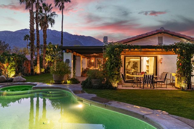 1331 E Del Paso Way, Palm Springs, CA 92262