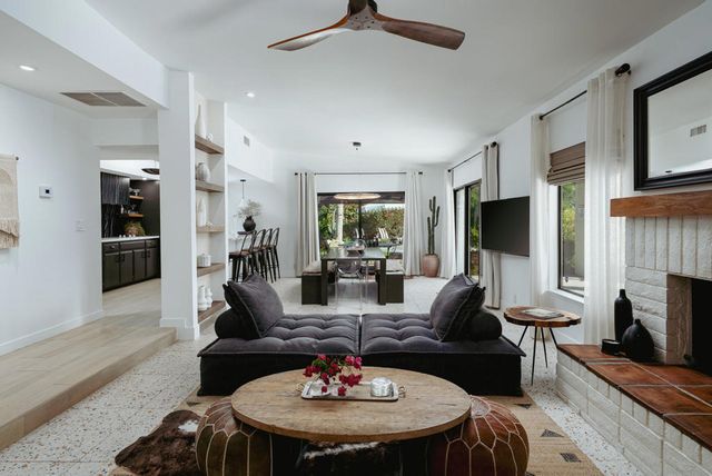 1331 E Del Paso Way, Palm Springs, CA 92262