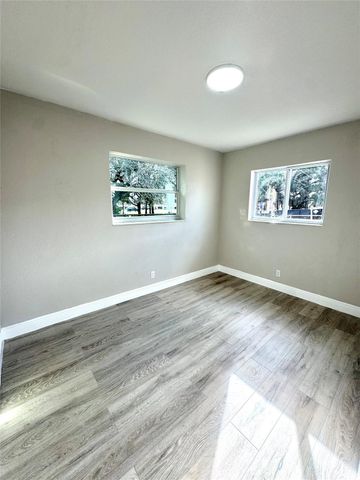 1020 NW 26th Avenue, Fort Lauderdale, FL 33311