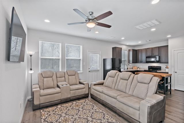 1403 Promise Court, Bryan, TX 77803