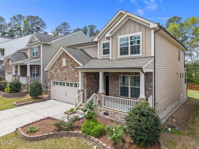 2048 Crampton Grove Way, Cary, NC 27519