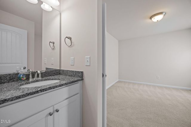 2048 Crampton Grove Way, Cary, NC 27519