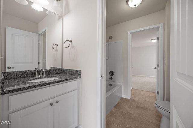 2048 Crampton Grove Way, Cary, NC 27519