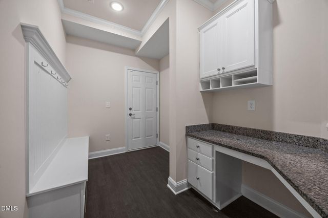 2048 Crampton Grove Way, Cary, NC 27519