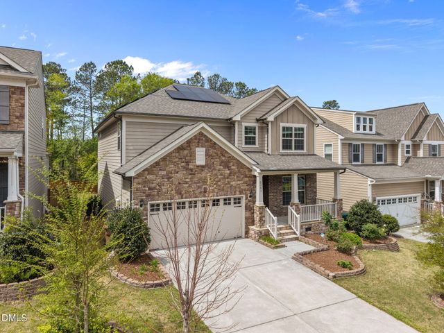 2048 Crampton Grove Way, Cary, NC 27519