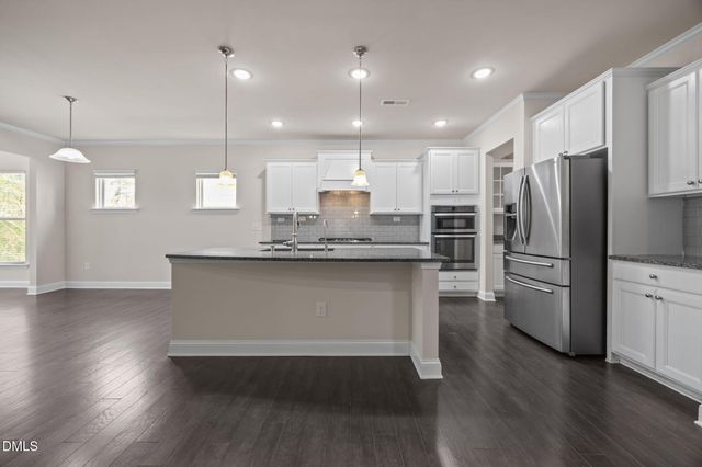 2048 Crampton Grove Way, Cary, NC 27519