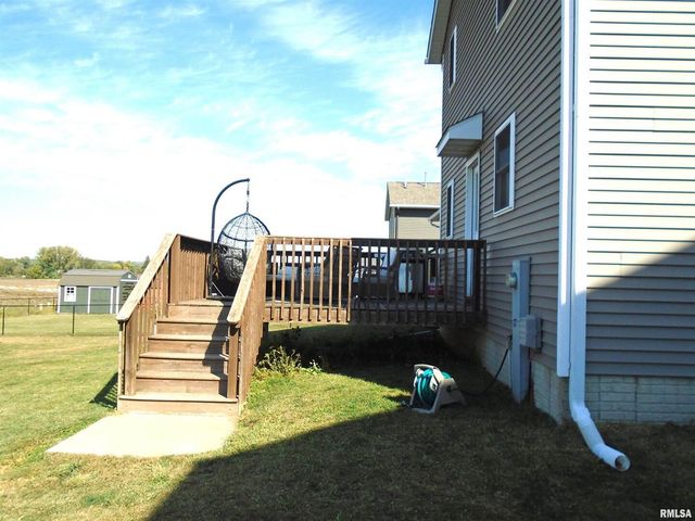 119 14TH Avenue, De Witt, IA 52742