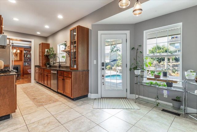 7918 Chianti Way, Chattanooga, TN 37421