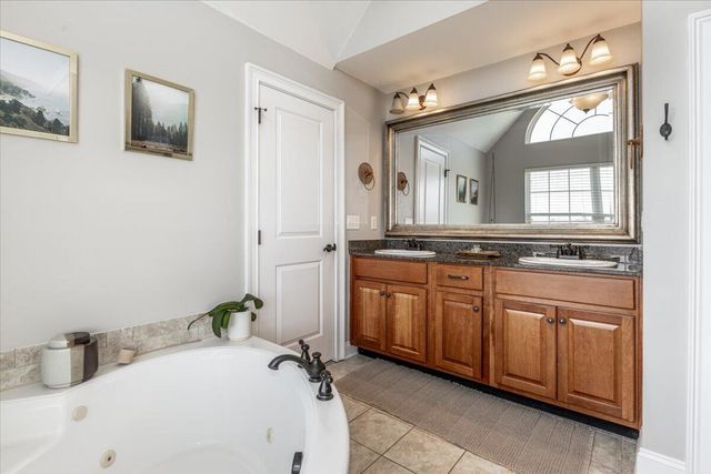 7918 Chianti Way, Chattanooga, TN 37421