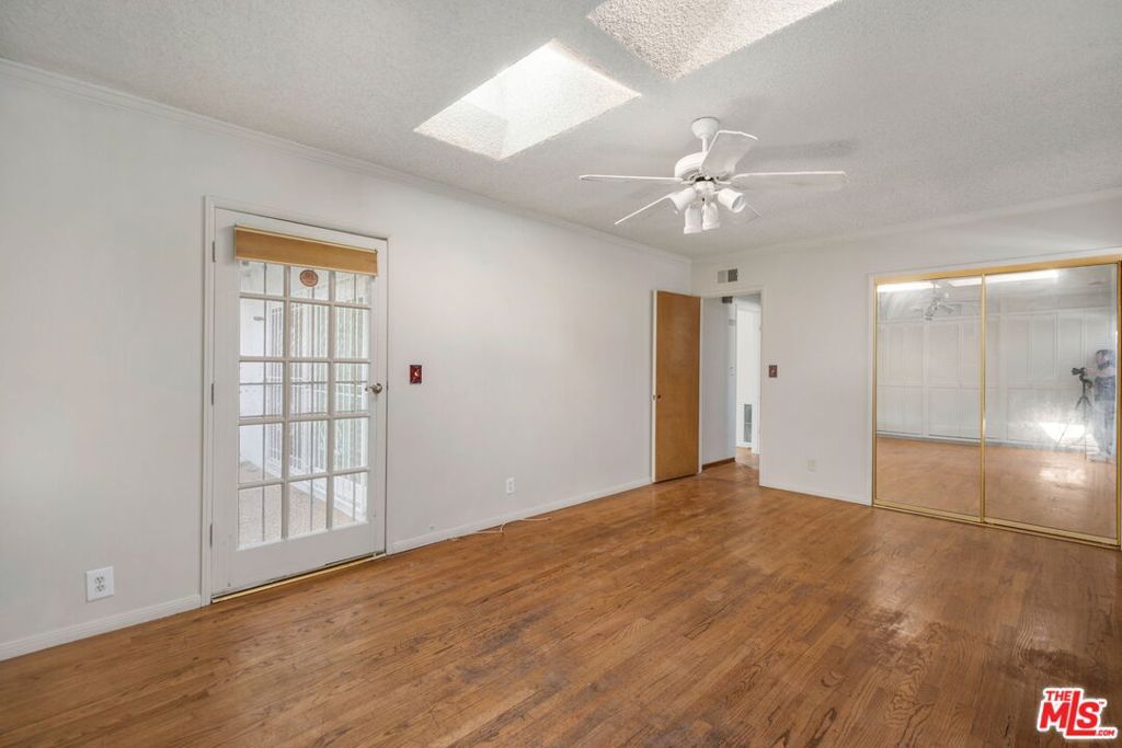 Image 13 of property listing at 13504 S Wilkie Avenue, Gardena, CA 90249